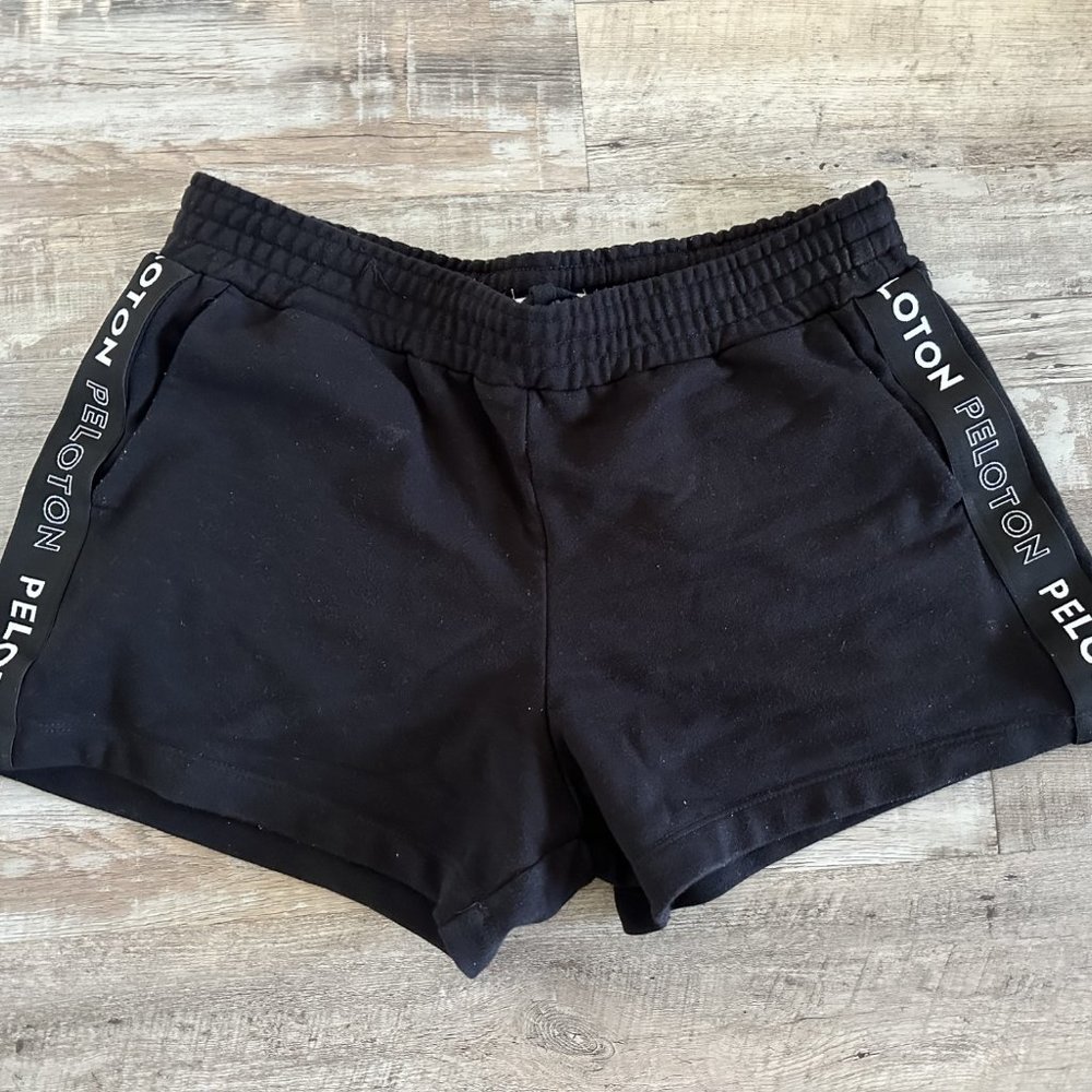 Peloton Uptown Vibe Shorts, Medium